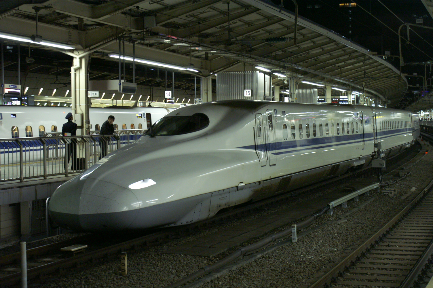 N700系0&3000番台(グリーン車): ブラッキーの暇つぶし